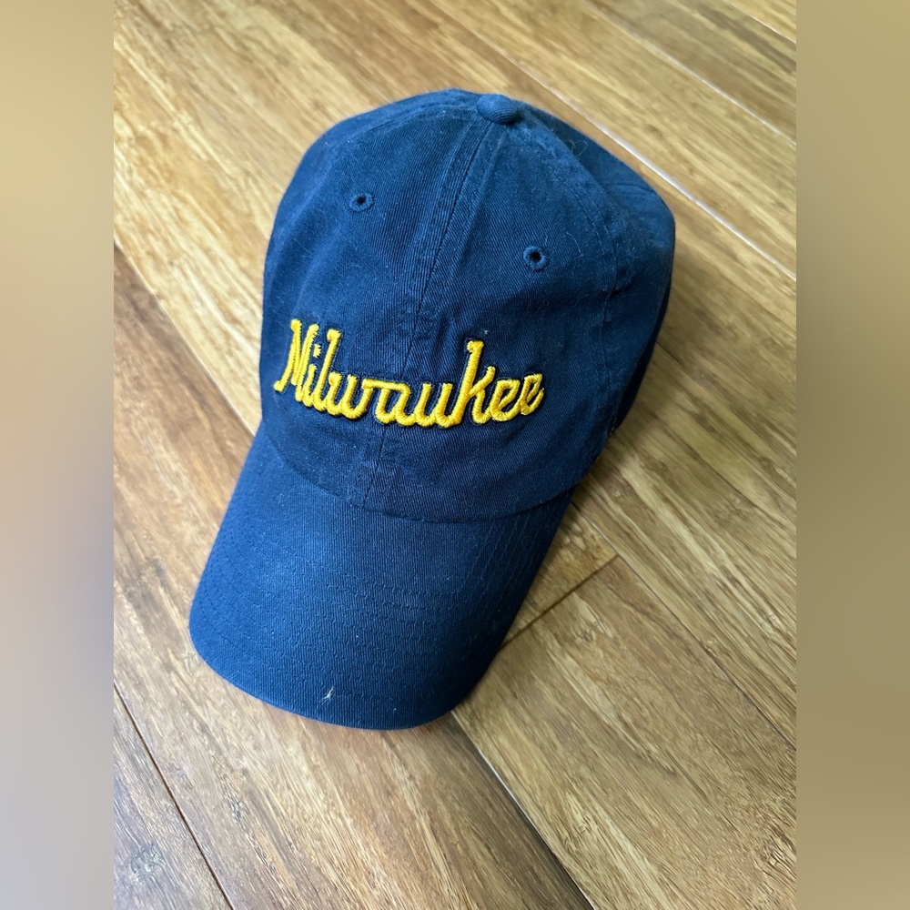 47 Brand Clean Up Milwaukee Brewers Strapback Dad Hat
